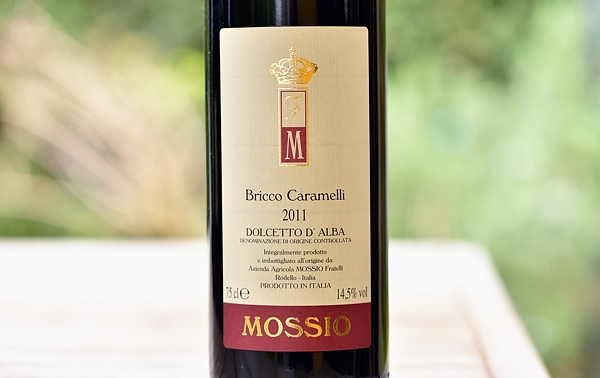 Dolcetto d'Alba Bricco Caramelli 2011 - Mossio