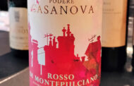 Il vino in 300 battute: Rosso di Montepulciano 2019 Podere Casanova